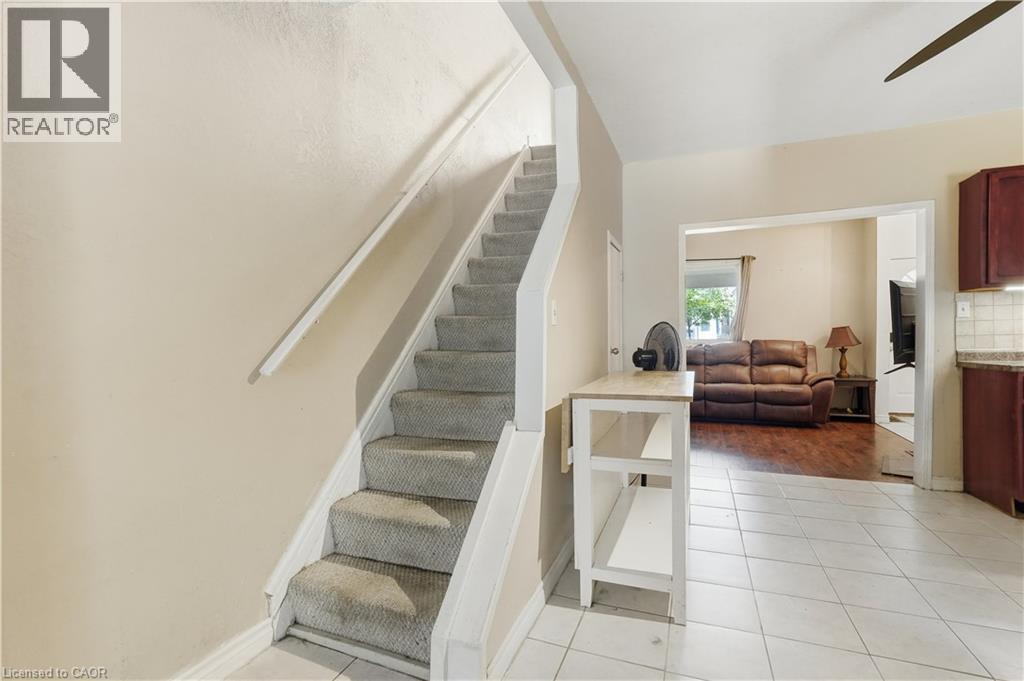 26 NIAGARA Street - 9