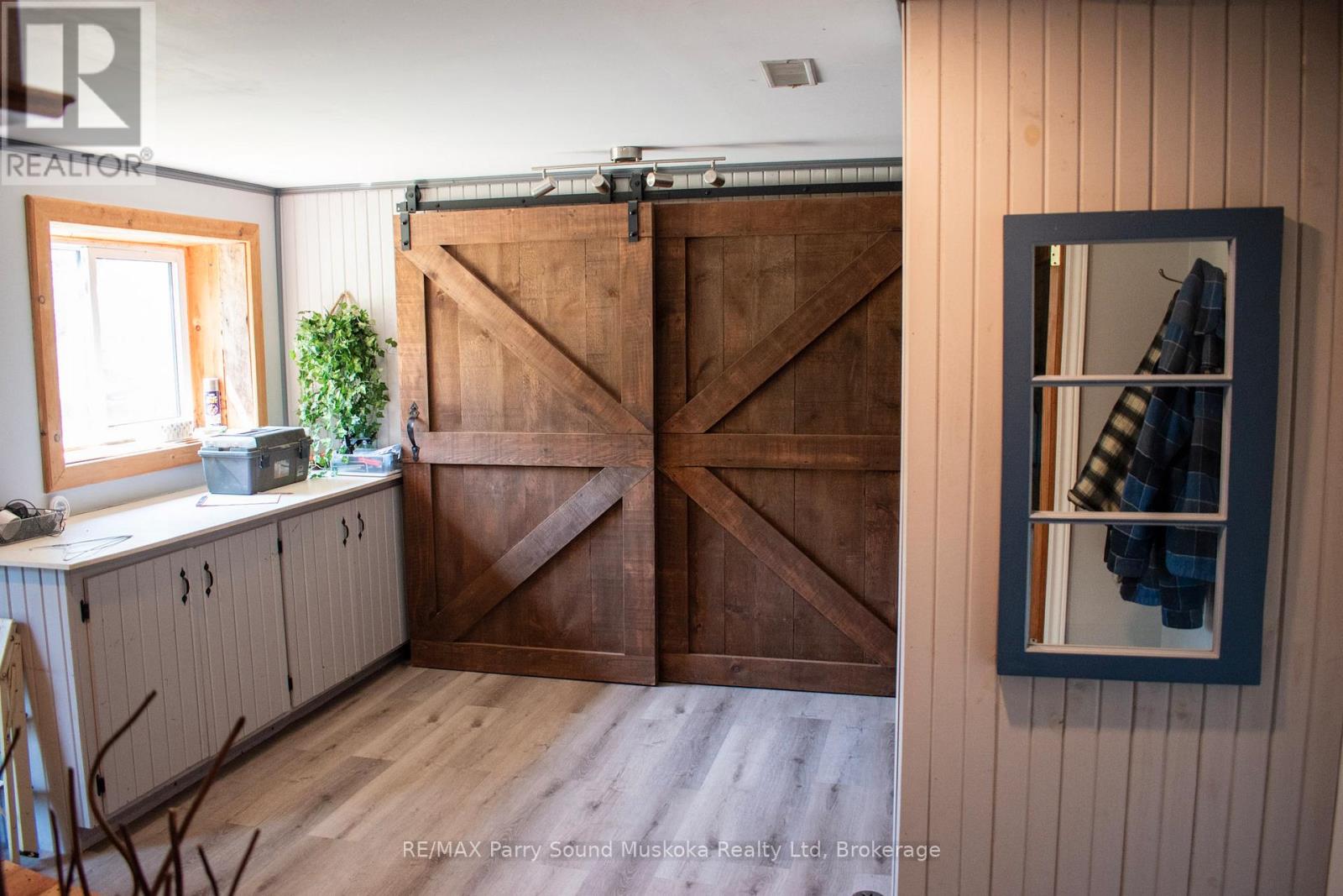 690 HURDVILLE ROAD - Image 16