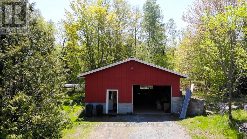 690 HURDVILLE ROAD - Image 35