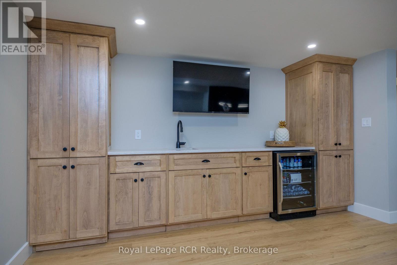 22 NICKASON DRIVE - Image 40