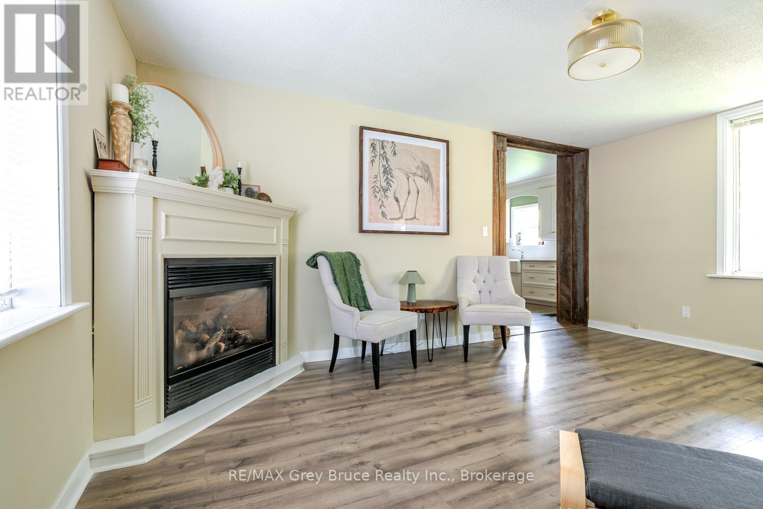 105 MAIN STREET - 25