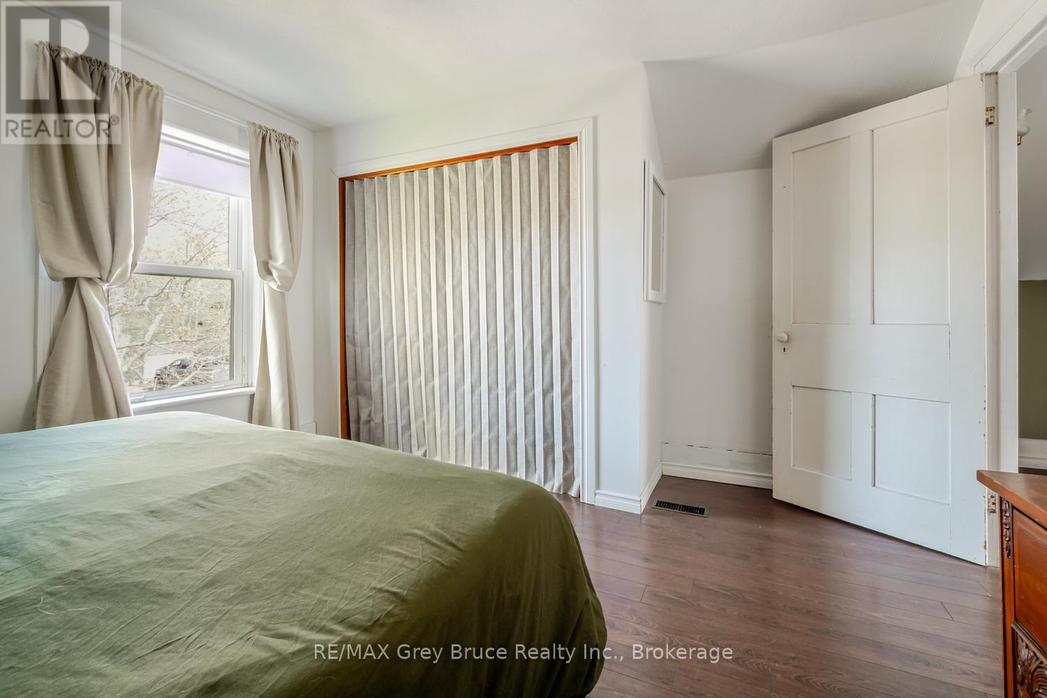 105 MAIN STREET - Image 36