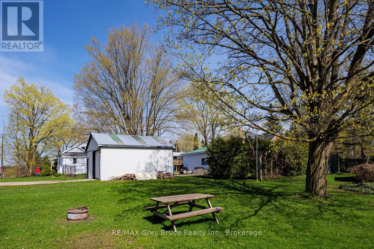 105 MAIN STREET - Image 44