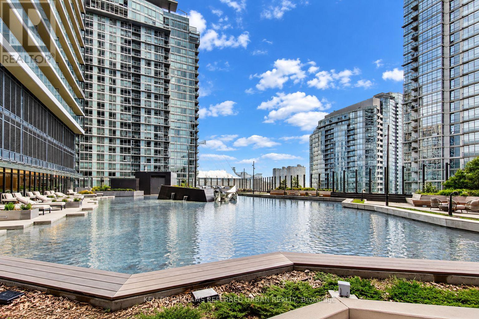 #530 3 CONCORD CITYPLACE WAY - 1