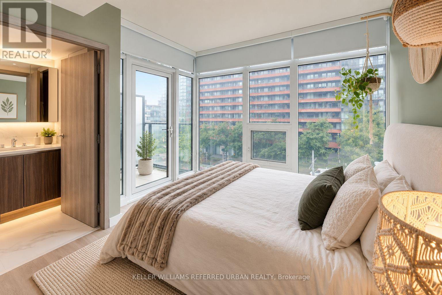 #530 3 CONCORD CITYPLACE WAY - 16