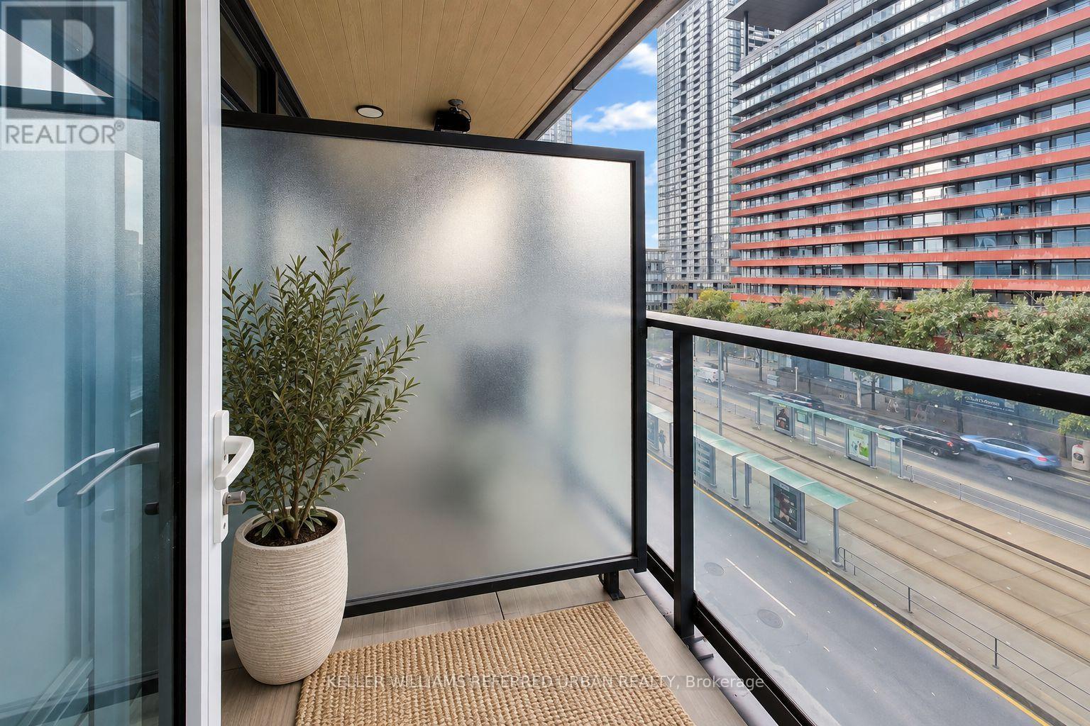 #530 3 CONCORD CITYPLACE WAY - 19