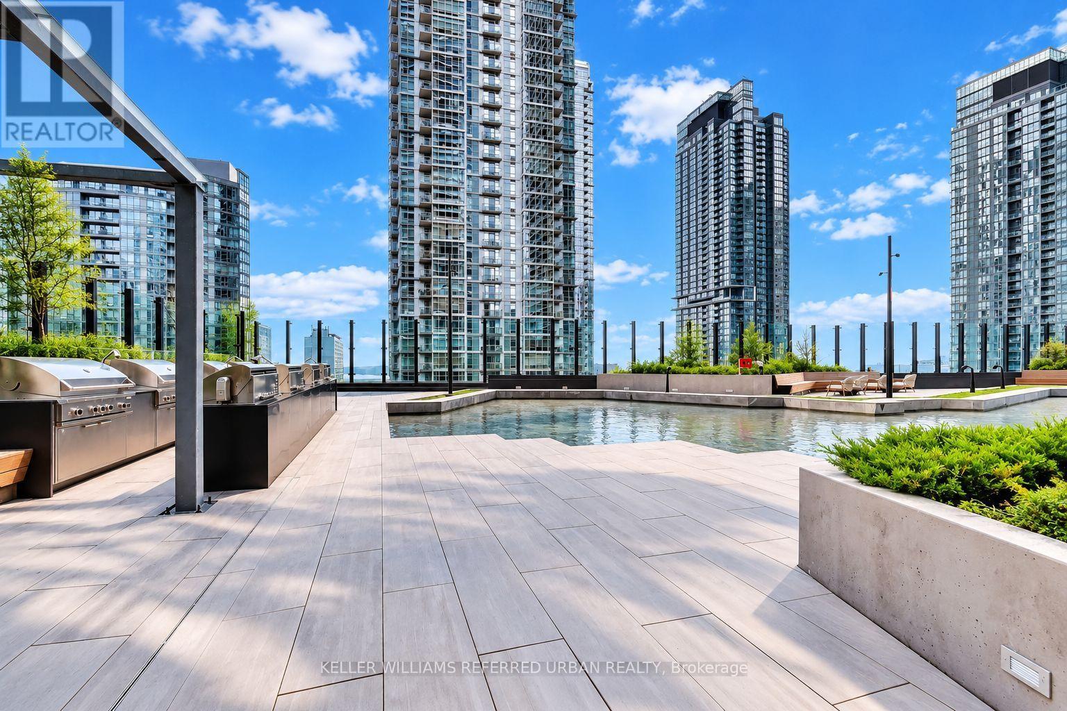 #530 3 CONCORD CITYPLACE WAY - 30