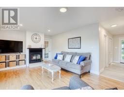 Living room - 235 Pleasant Drive, Gaetz Brook, NS B0J2L0 Photo 6