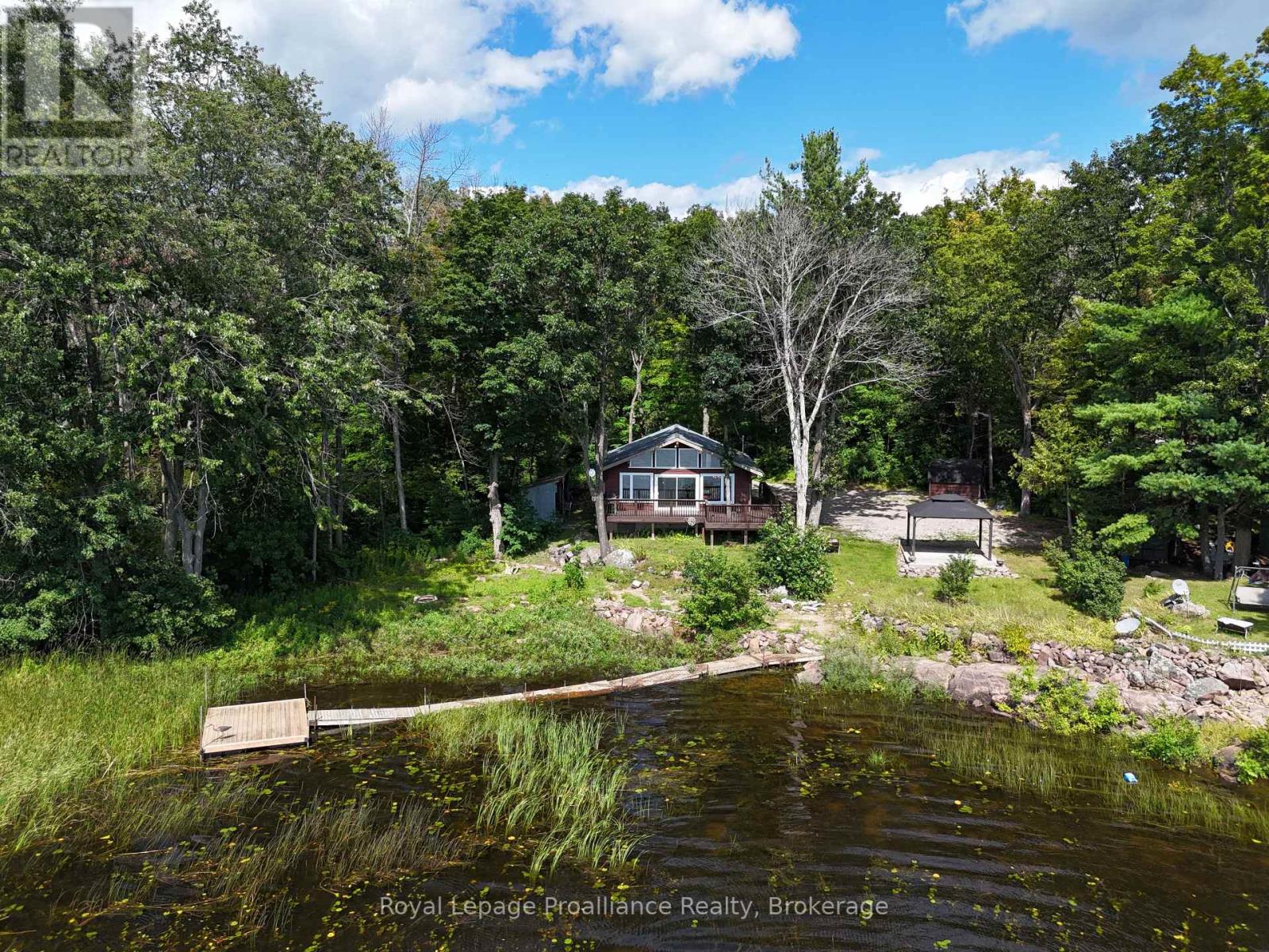 Property for sale at 214 LAKEVIEW LANE