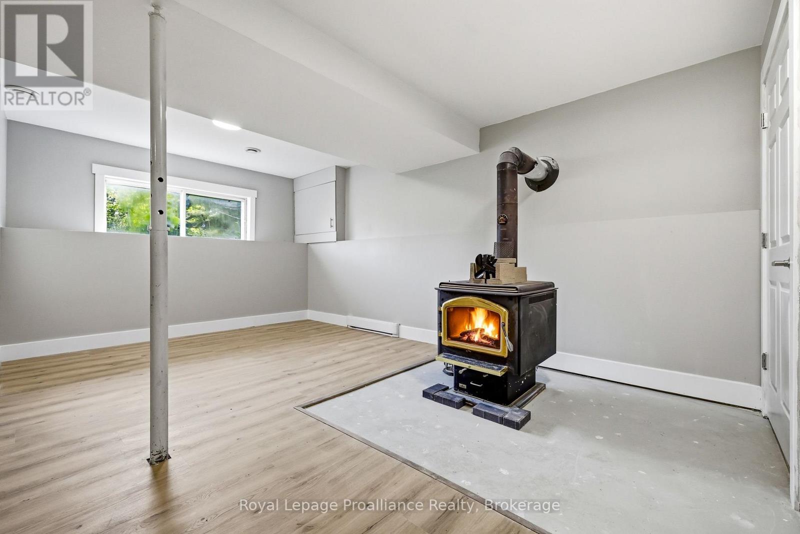 464 BRIMLEY ROAD S - Image 29