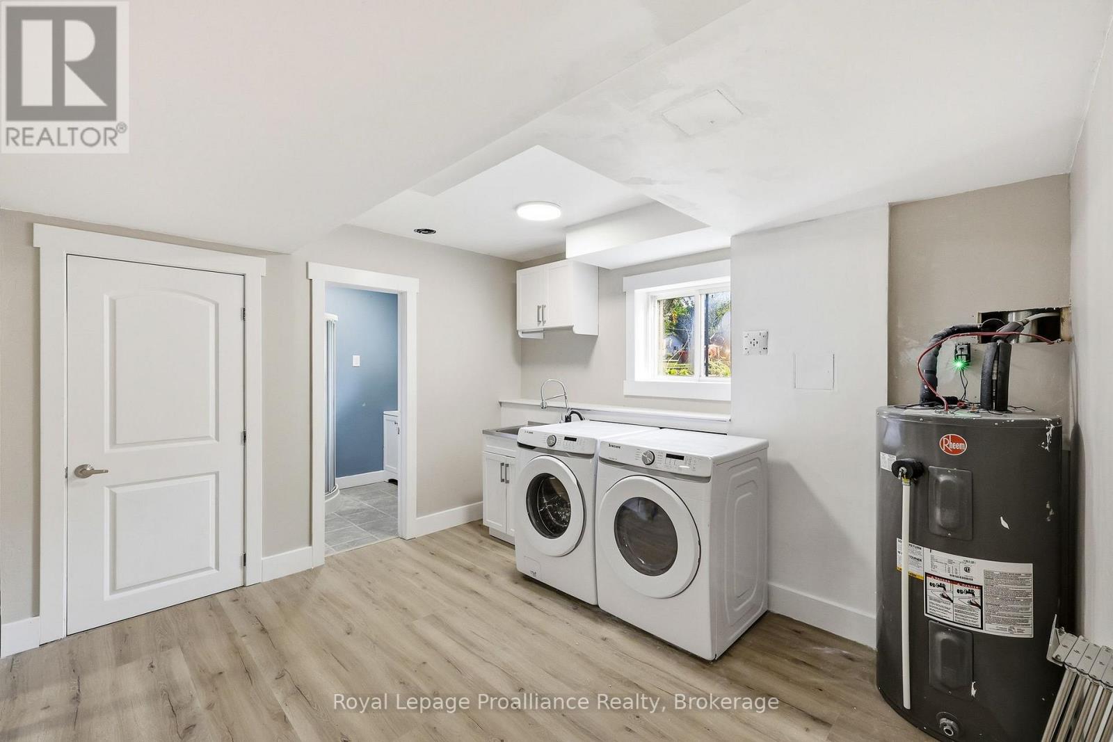 464 BRIMLEY ROAD S - Image 33