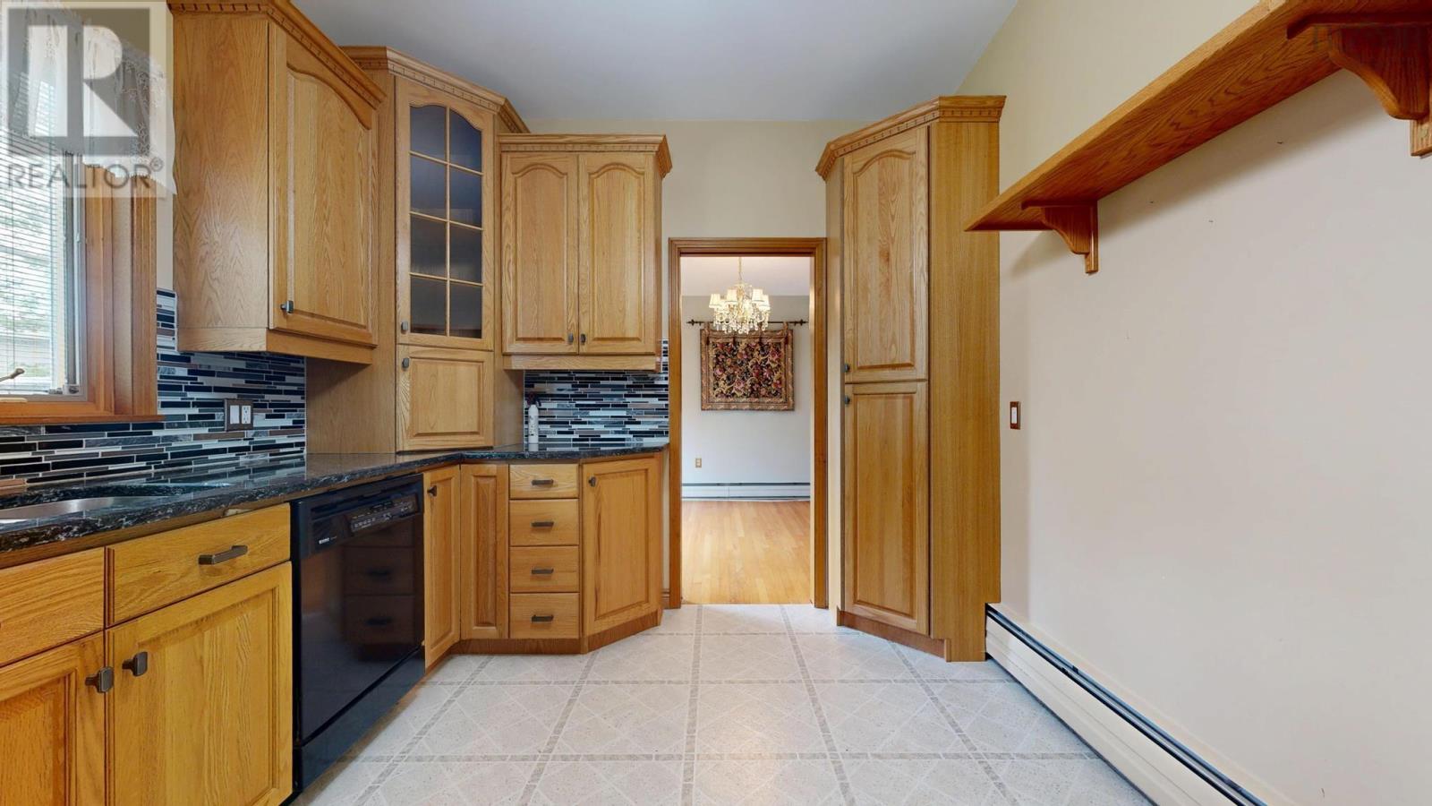 24 Deepwood Crescent - 14