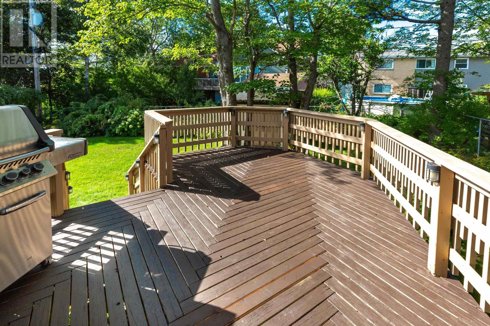 24 Deepwood Crescent - 43