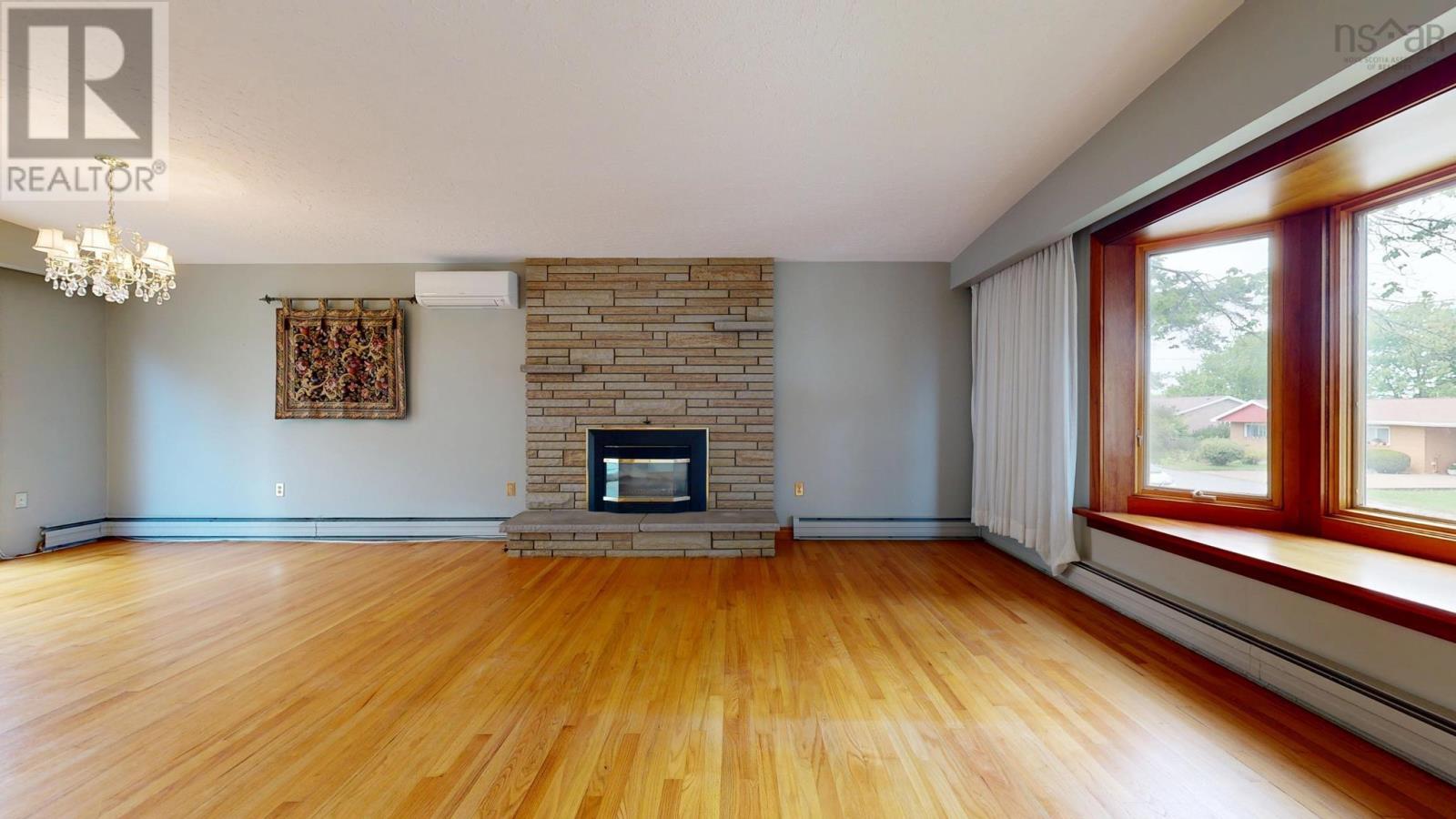 24 Deepwood Crescent - 8