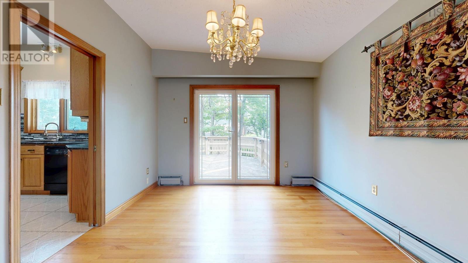 24 Deepwood Crescent - 6