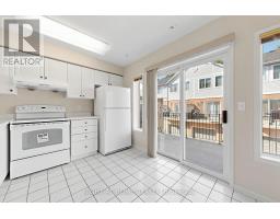 130 - 83 Mondeo Drive, Toronto, ON M1P5B6 Photo 8