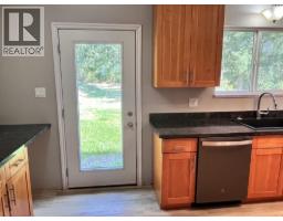 476 Thompson Road, Quesnel, BC V2J5B5 Photo 12
