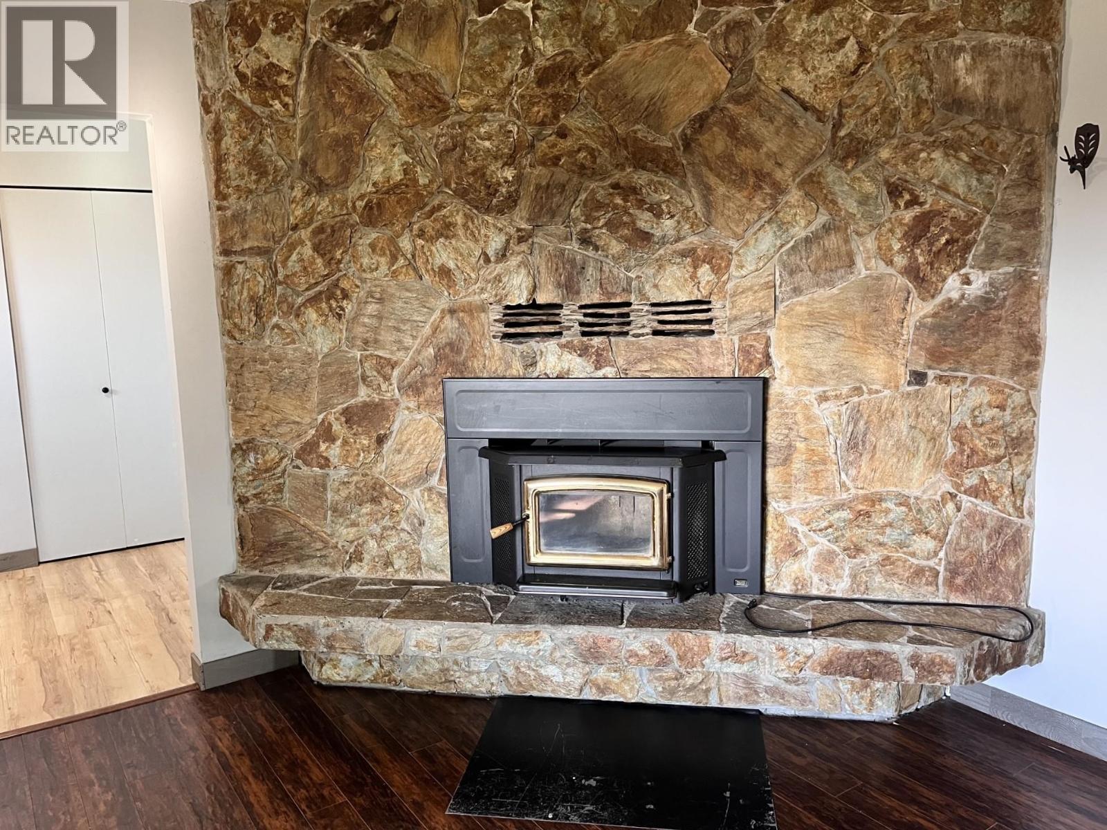 476 THOMPSON ROAD - Image 7