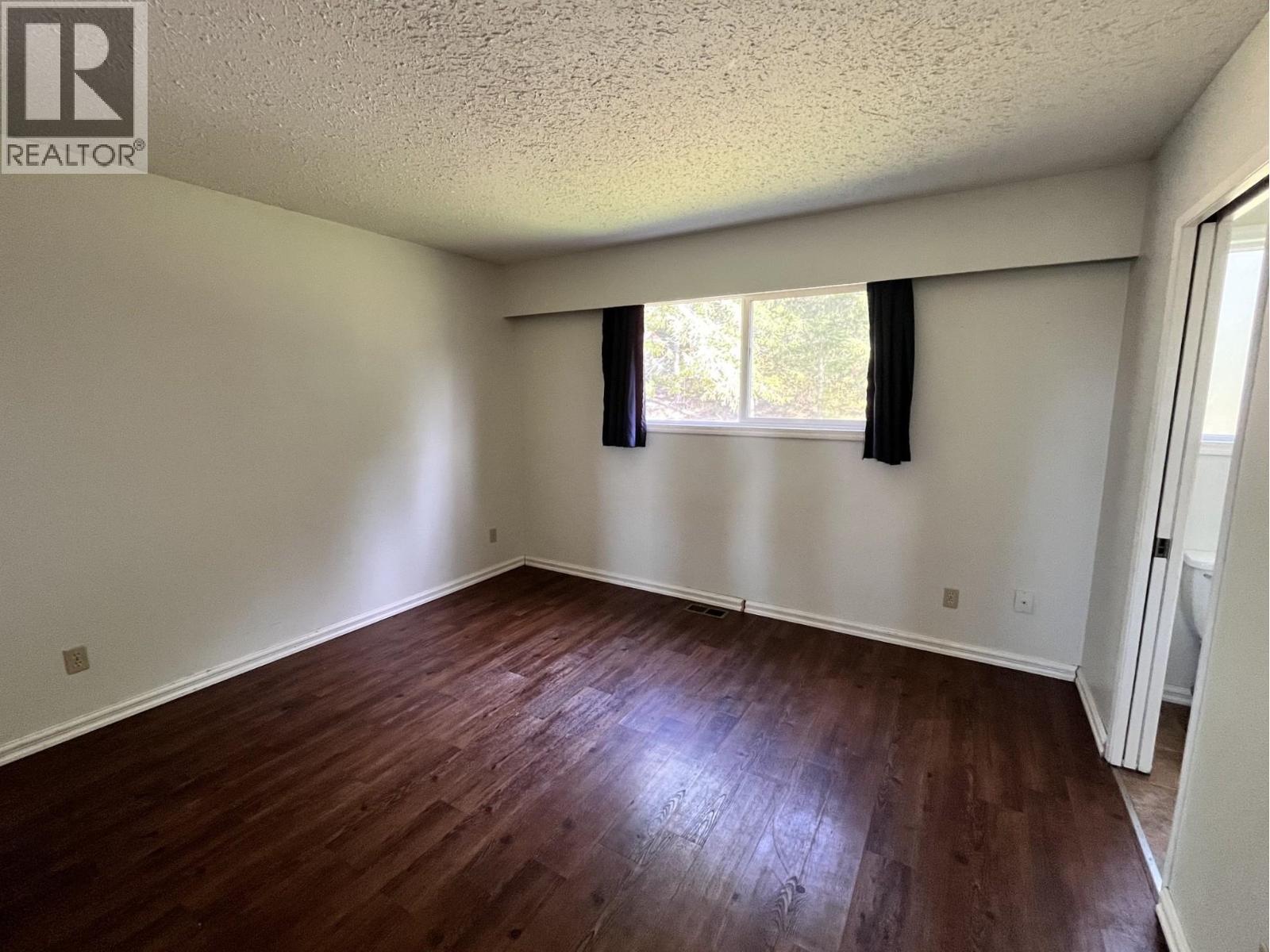476 THOMPSON ROAD - Image 19