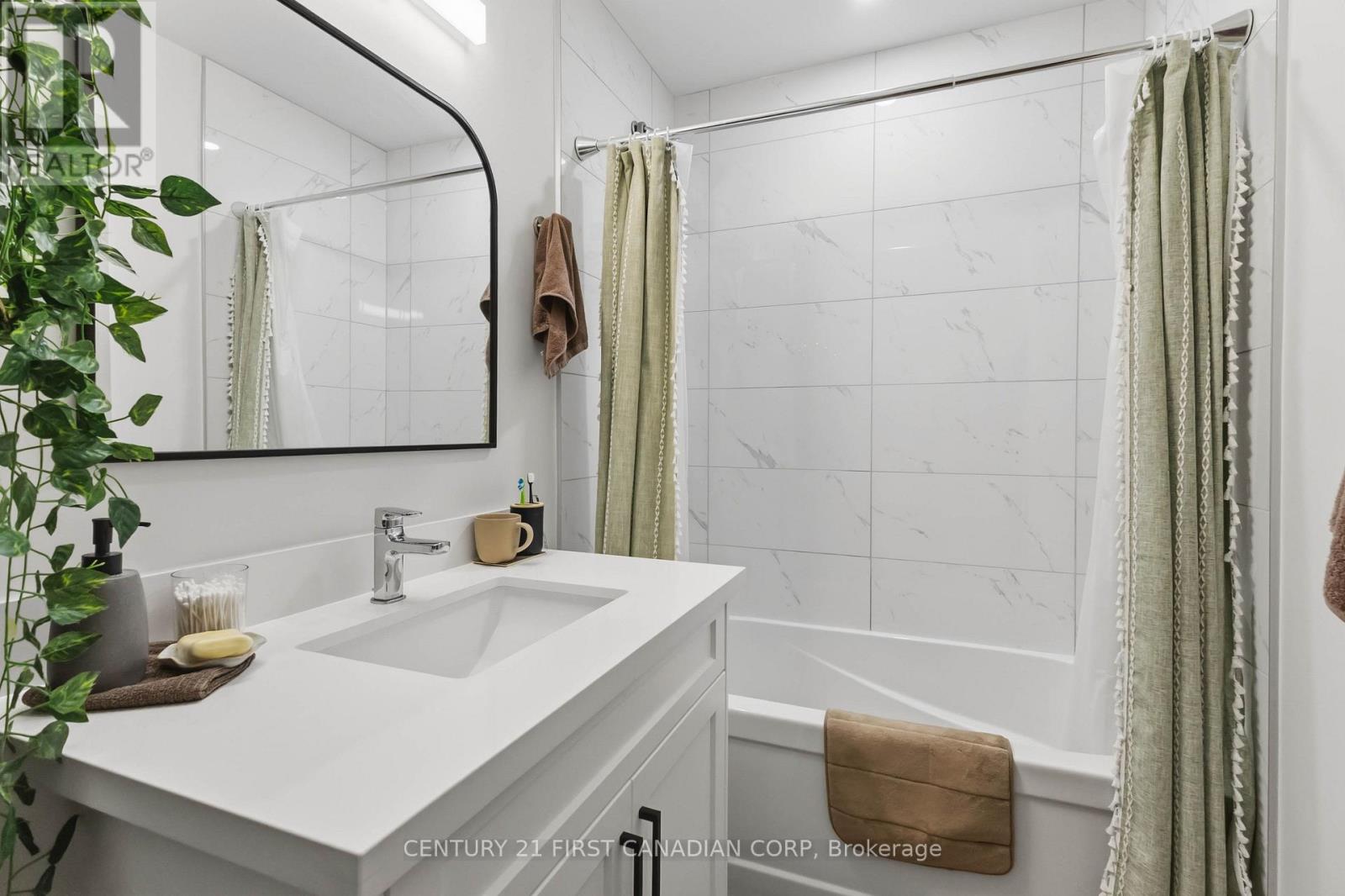 104 GREENE STREET - Image 35