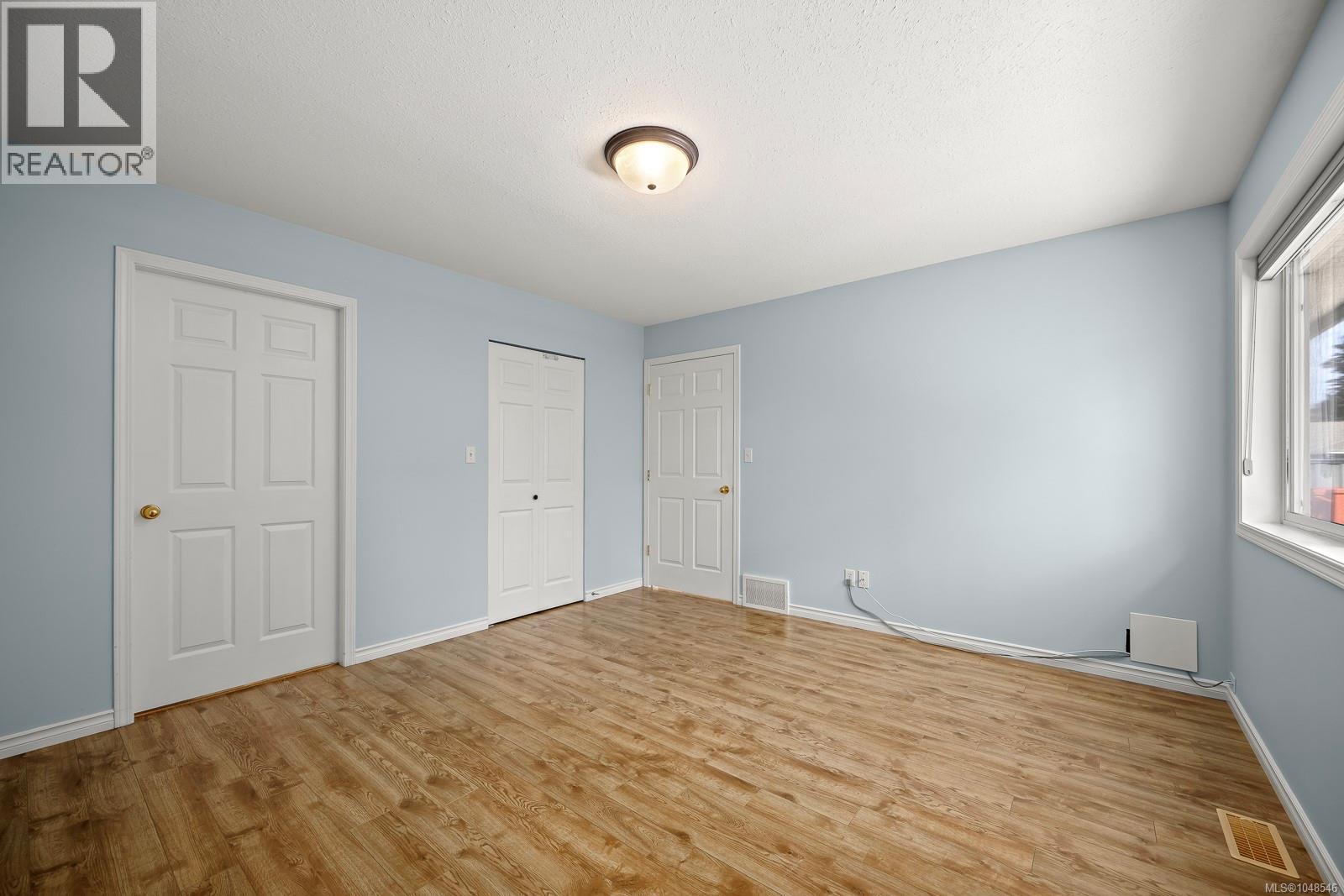 #27 1755 Willemar Ave - Image 6