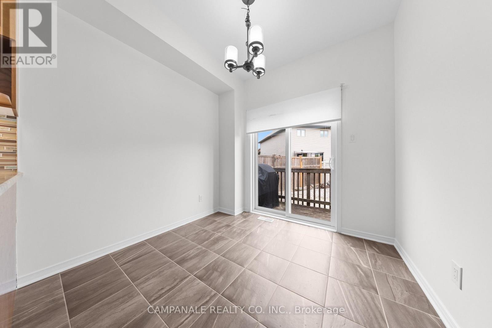 607 VIA AMALFI STREET - Image 11