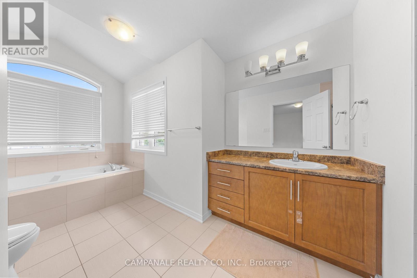 607 VIA AMALFI STREET - Image 19