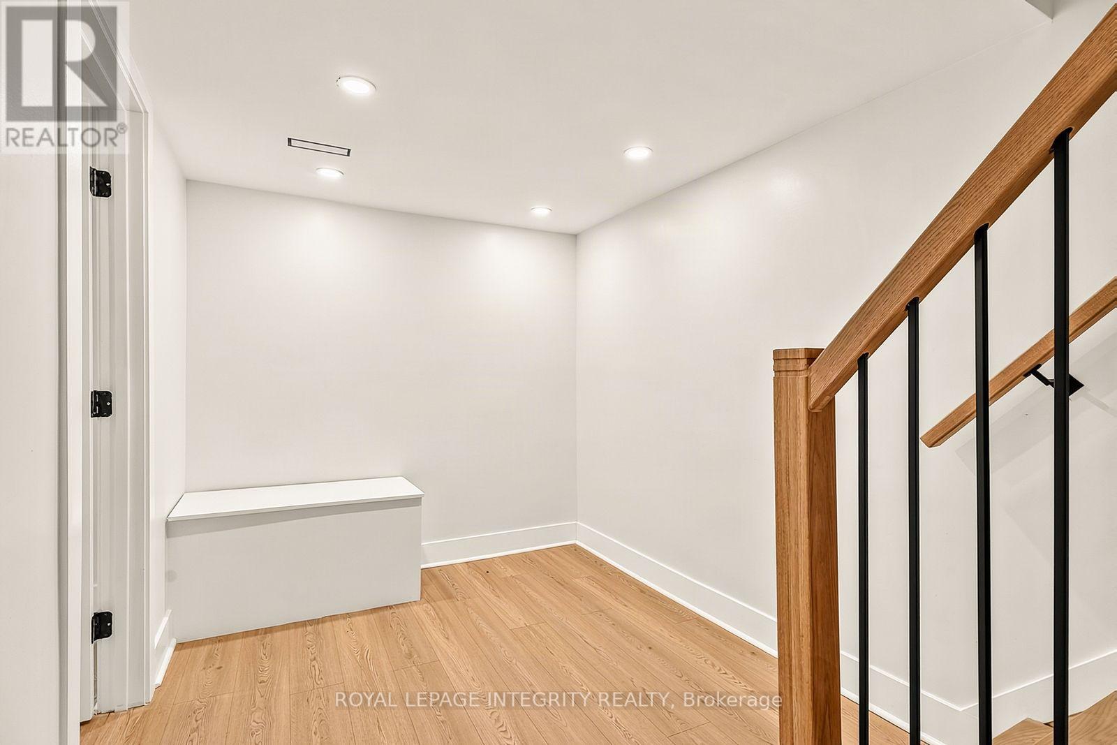 731 LUDGATE COURT - 39