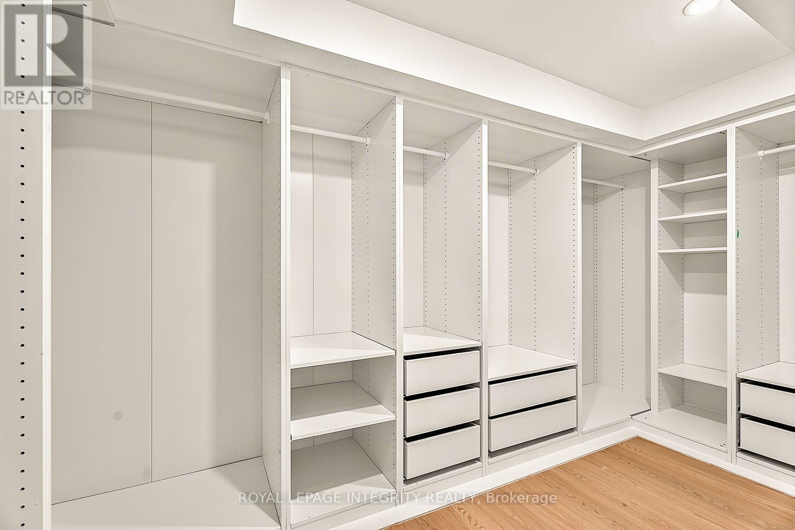 731 LUDGATE COURT - 44
