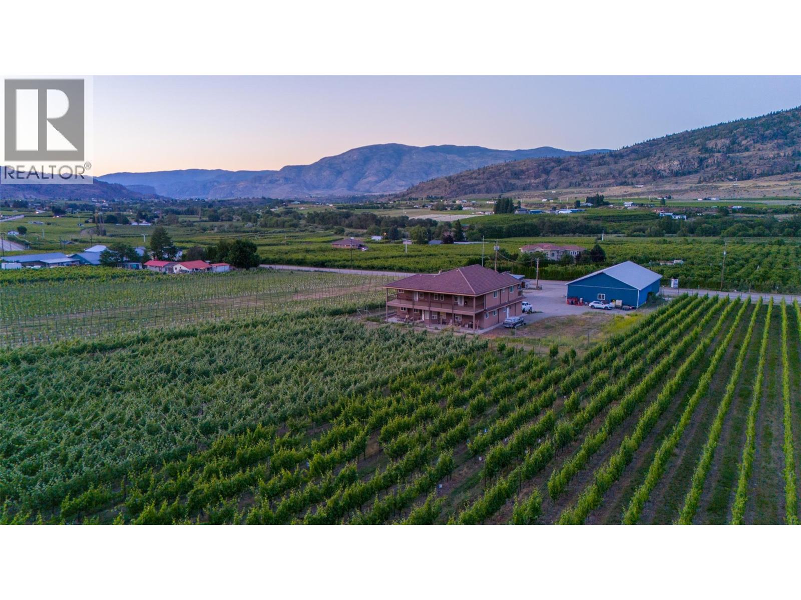 4564 Highway 97, Oliver