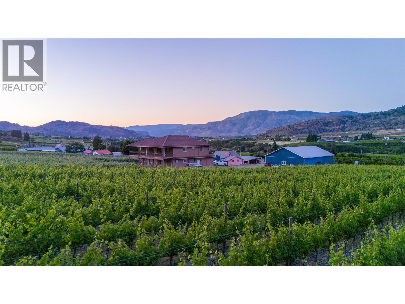 4564 Highway 97, Oliver