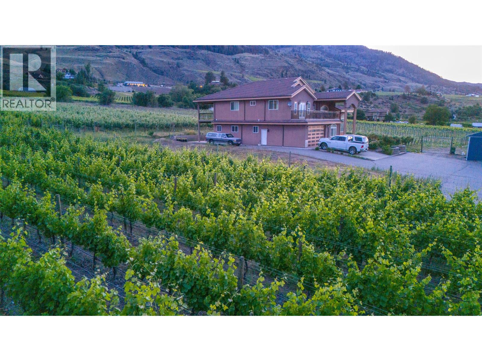 4564 Highway 97, Oliver