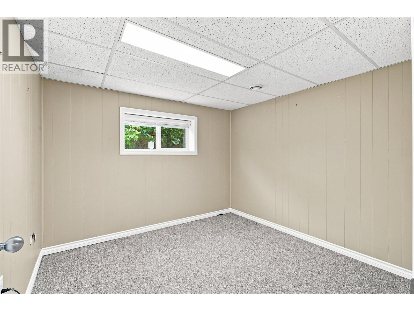 2176 Merritt Avenue - 48