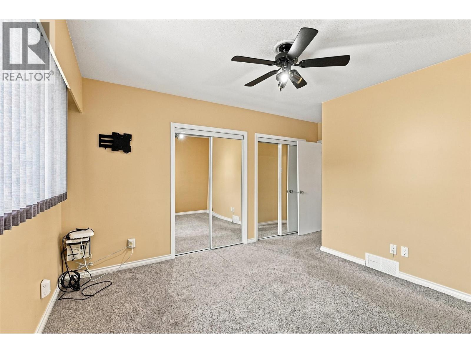 2176 Merritt Avenue - 39