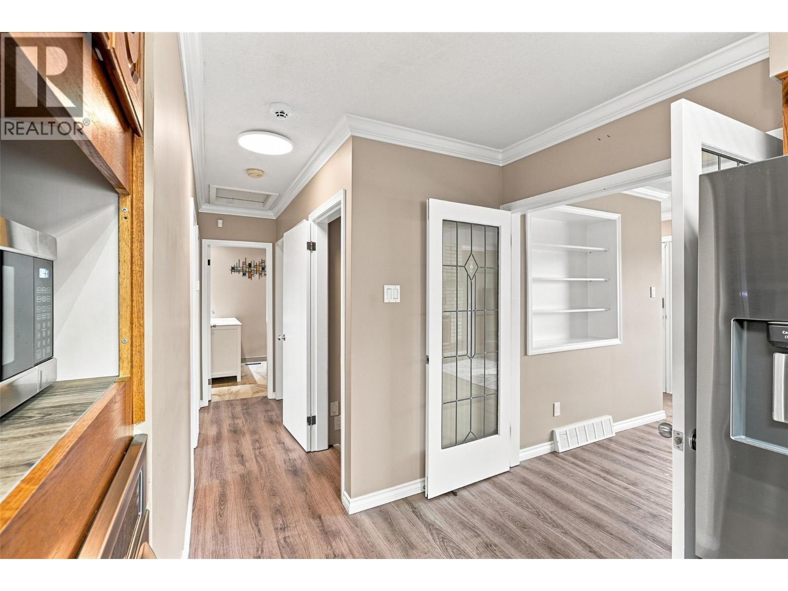 2176 Merritt Avenue - 28