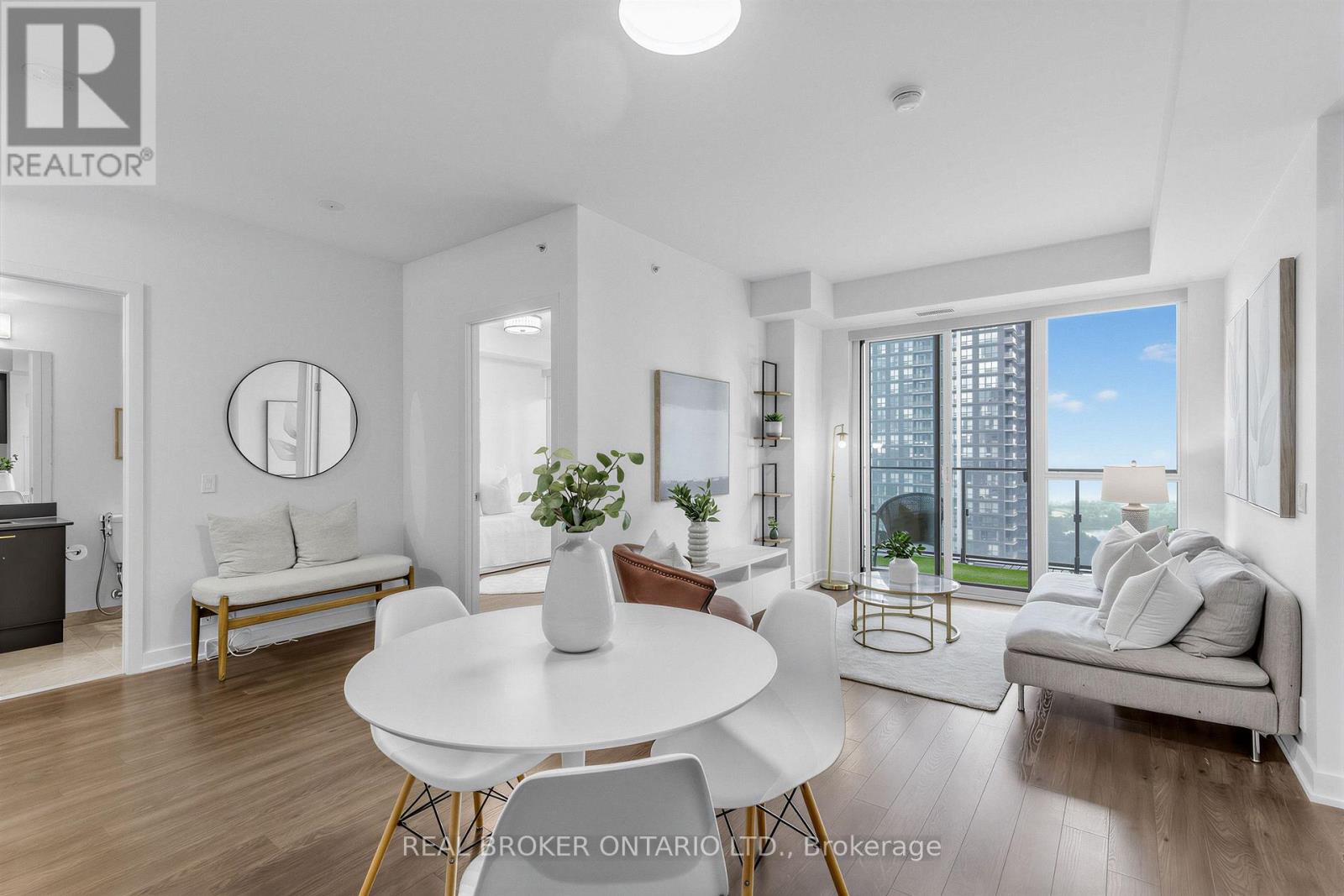 #1910 10 Park Lawn Road, Toronto (Mimico), Ontario, M8V0H9, Toronto (Mimico), Ontario — photo 5 of 5