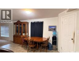 222 Willow Park Green, Estevan, SK S4A2R7 Photo 13