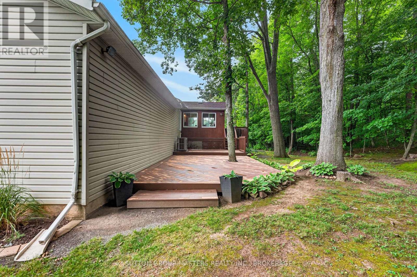 4126 HIDEAWAY LANE - Image 35