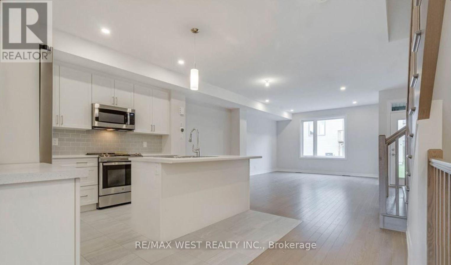 1026 Kijik Crescent, Ottawa, Ontario, K1X1G6, Ottawa, Ontario — photo 4 of 5