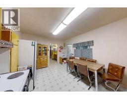 Dining room - 9 5 Street, Kinuso, AB T0G1K0 Photo 9