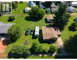 9 5 Street, Kinuso, AB T0G1K0 Photo 32
