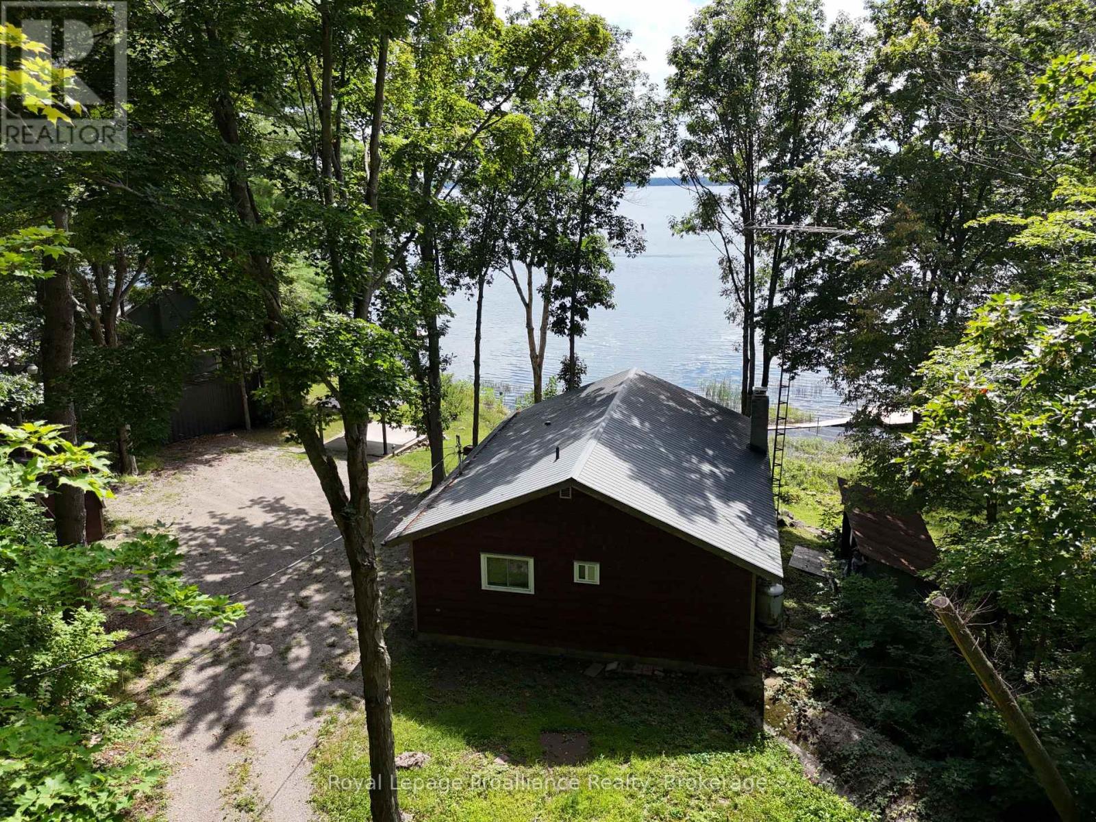 214 LAKEVIEW LANE - 7