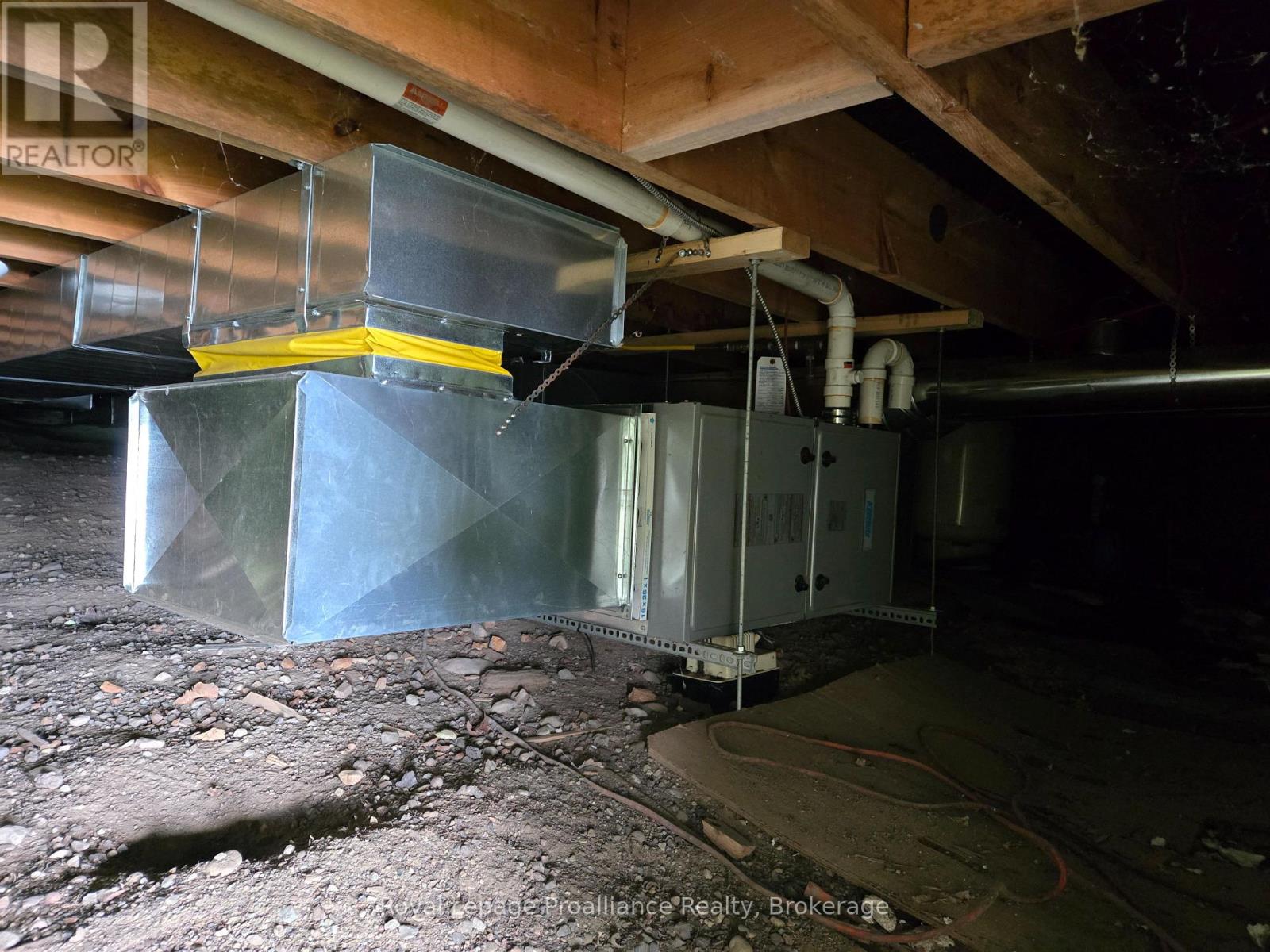 214 LAKEVIEW LANE - 20