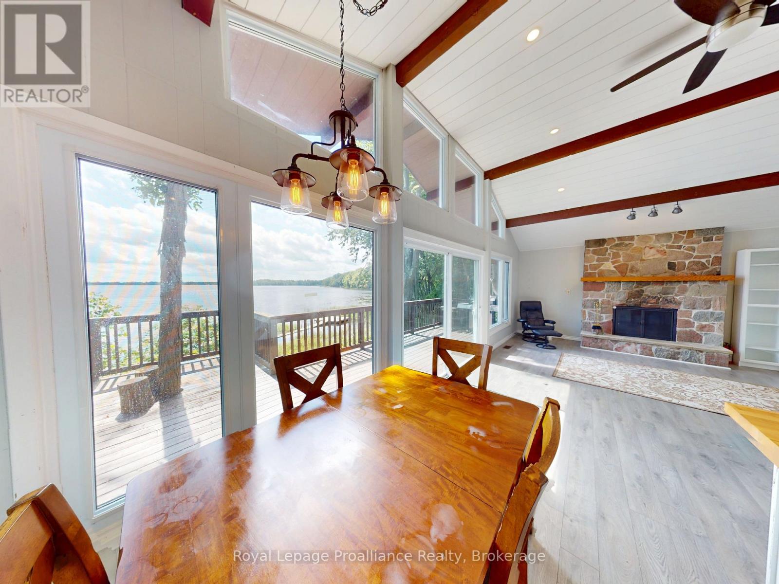 214 LAKEVIEW LANE - 13