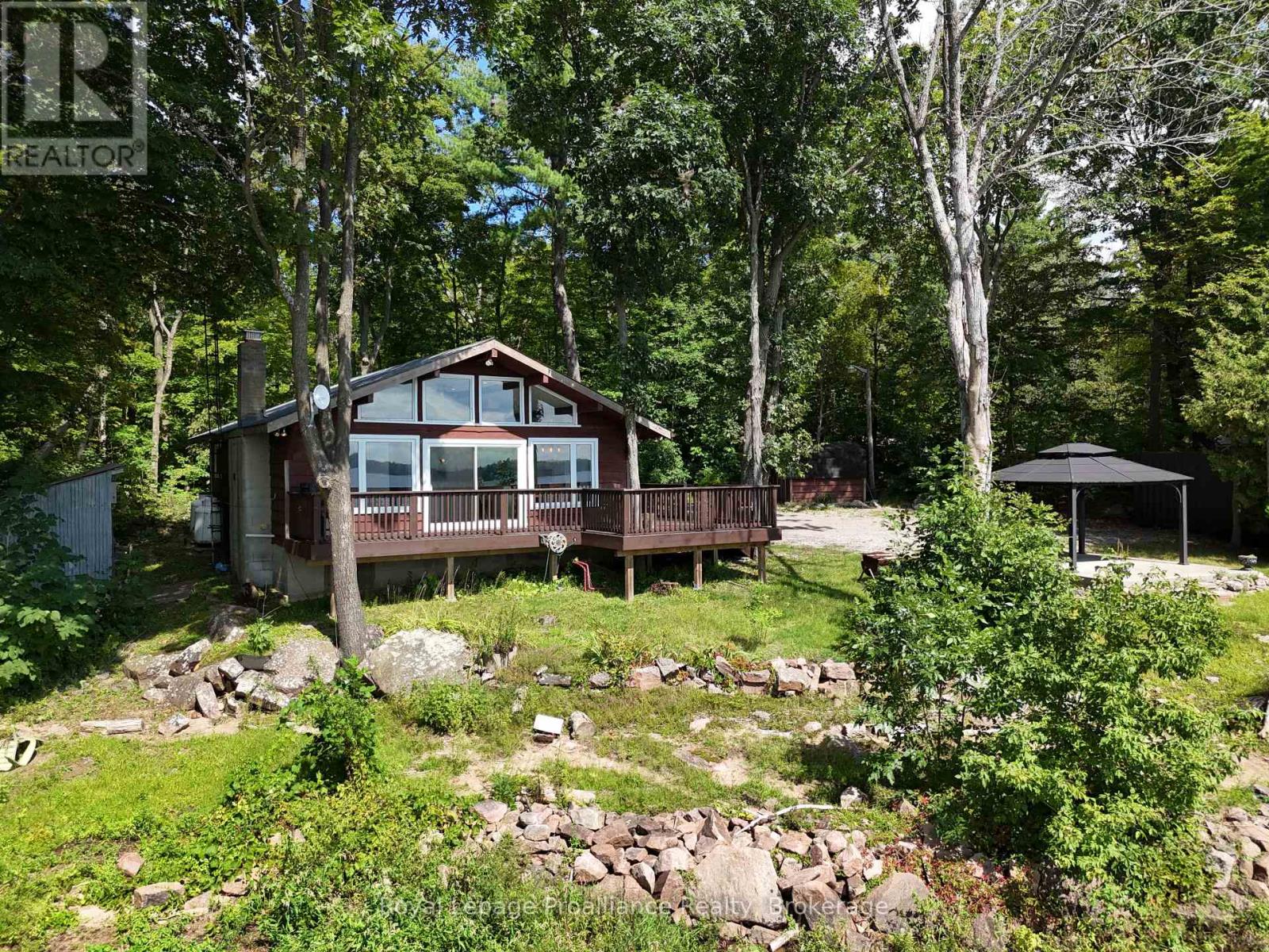 214 LAKEVIEW LANE - 22