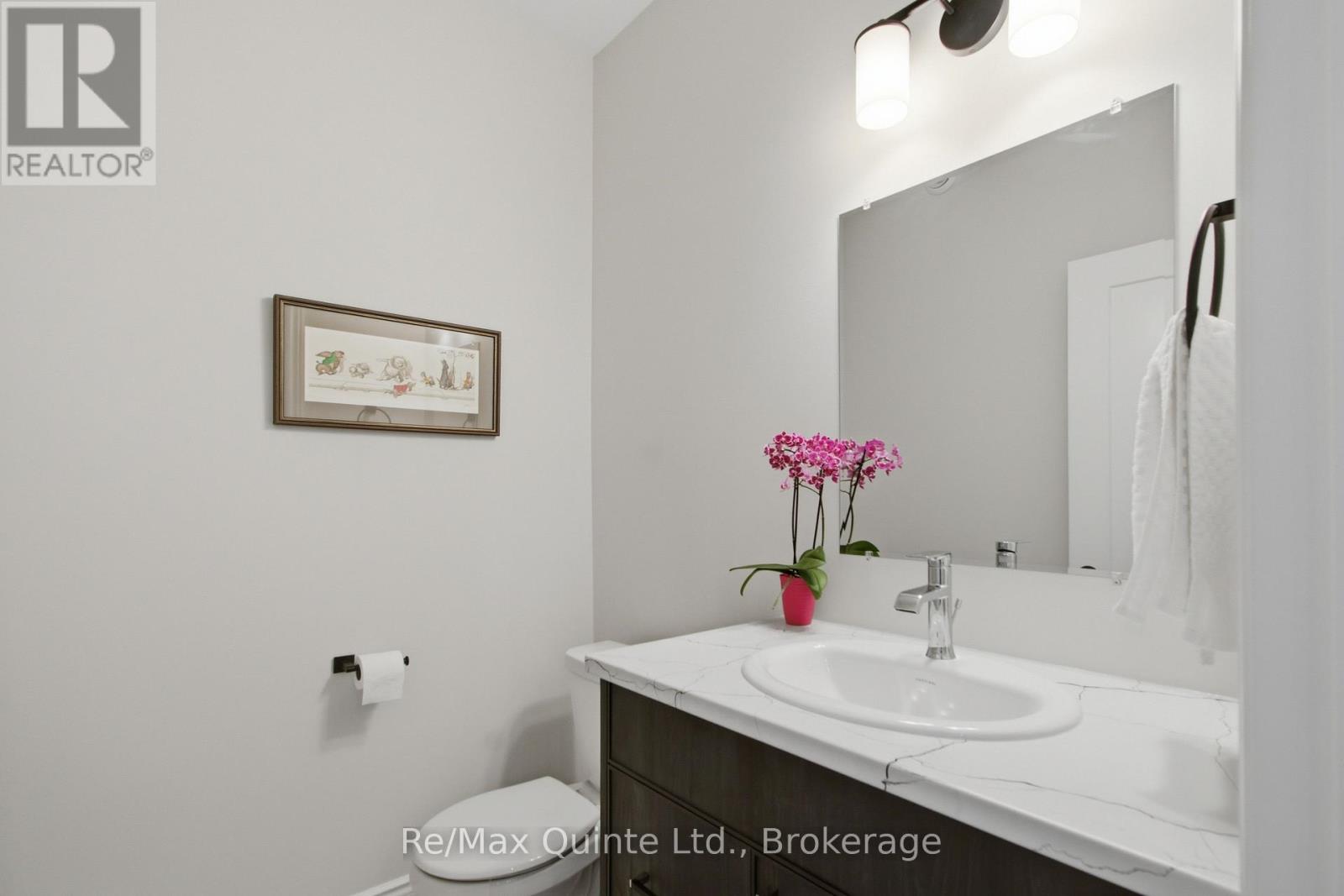 94 RAYCROFT DRIVE - 19