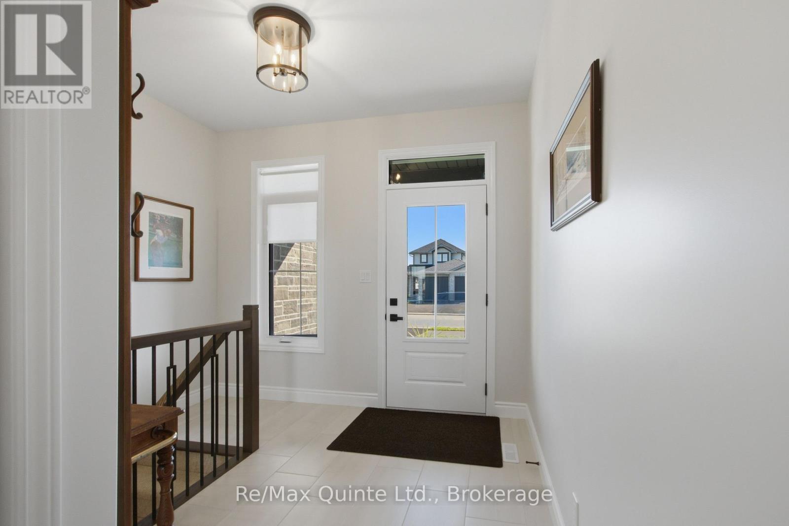 94 RAYCROFT DRIVE - 3