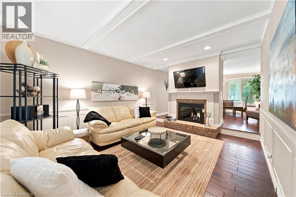 24 PRIMROSE Path, Kitchener — photo 8