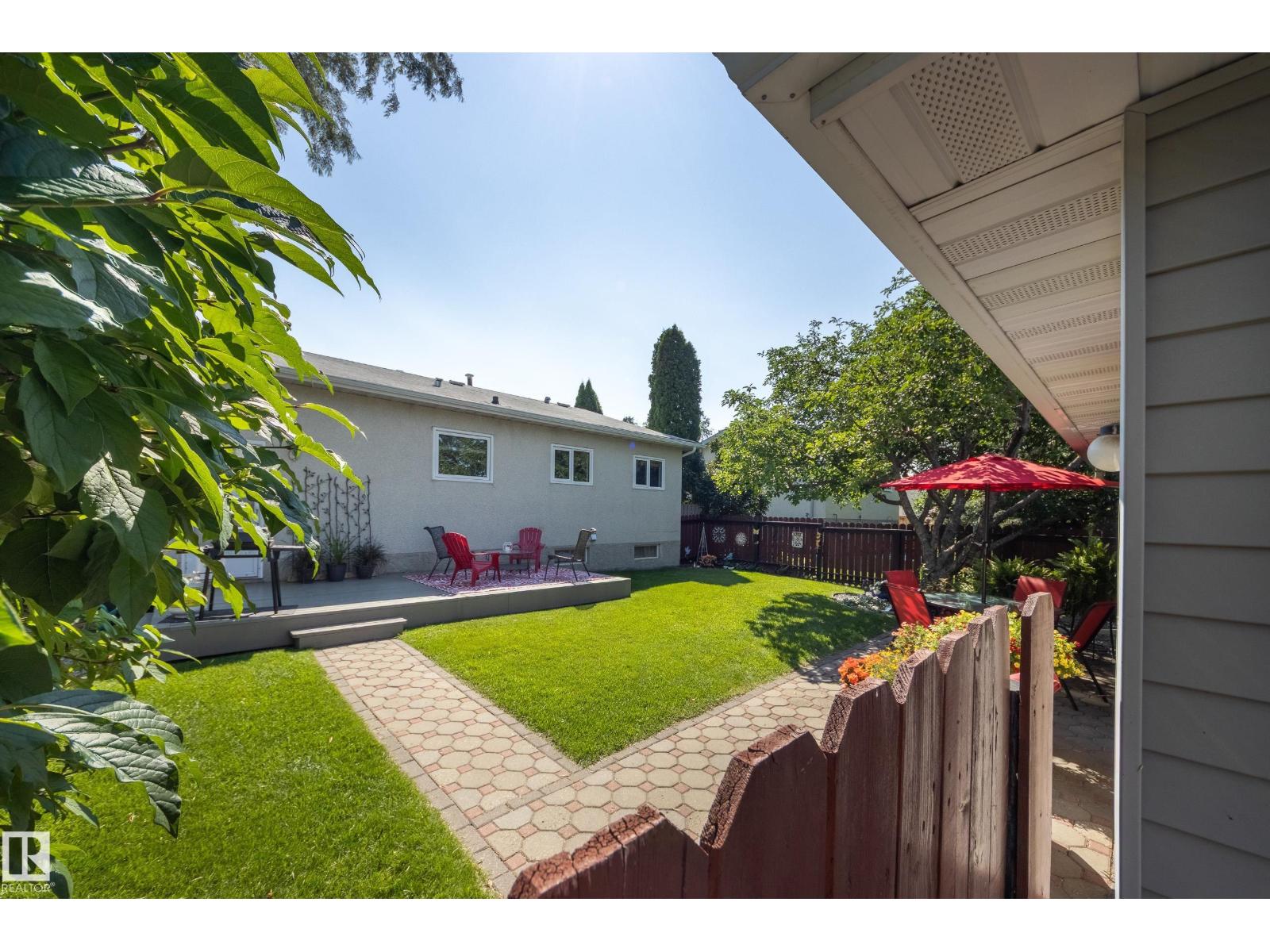 4904 11 AV NW - 41