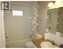 707 76th Avenue Unit# #5, Grand Forks, BC V0H1H0 Photo 18